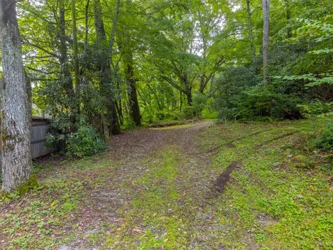 3558 N Norton Road Cullowhee NC 28723