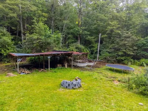 3558 N Norton Road Cullowhee NC 28723