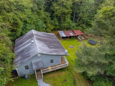 3558 N Norton Road Cullowhee NC 28723