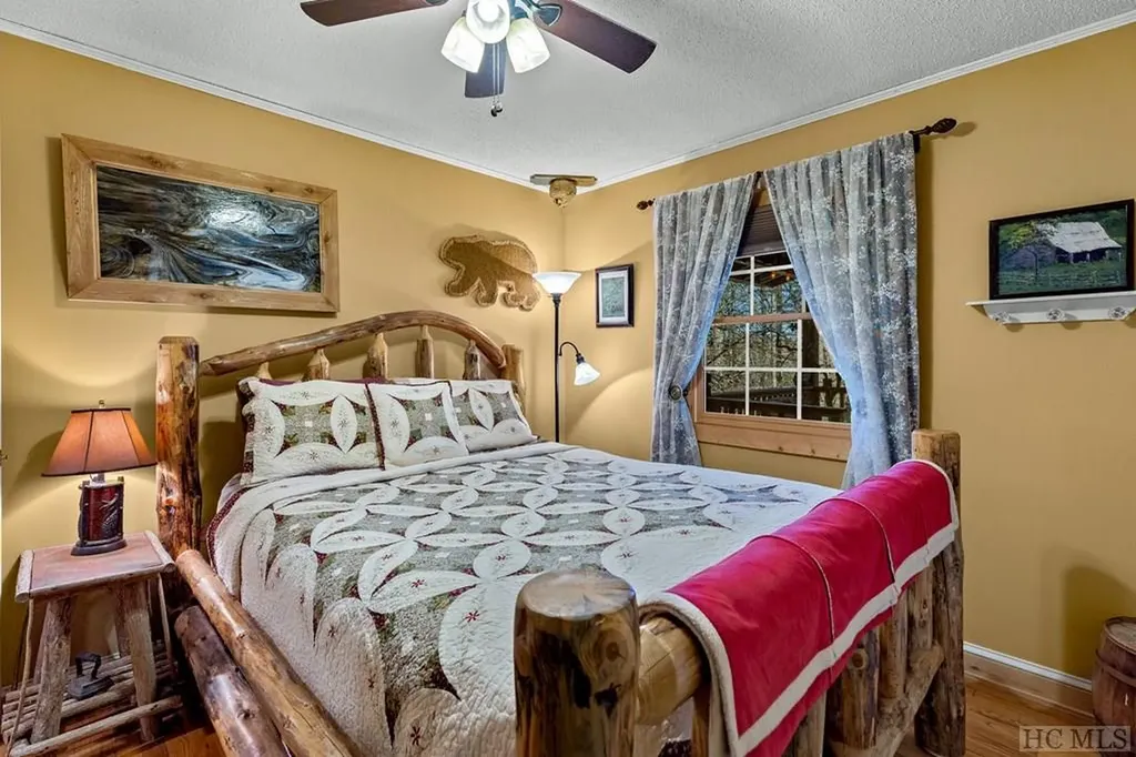 185 Wahoo Trail Highlands NC 28741