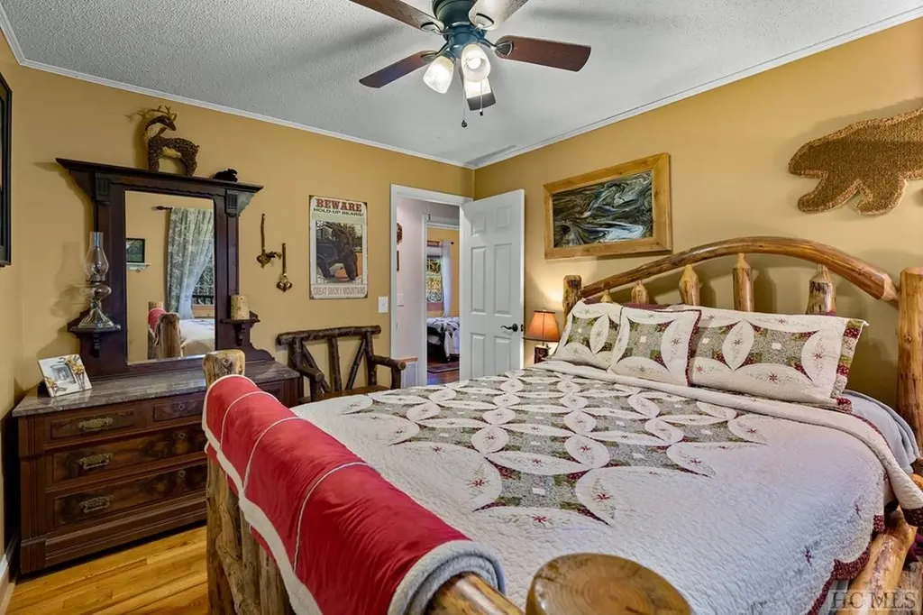 185 Wahoo Trail Highlands NC 28741