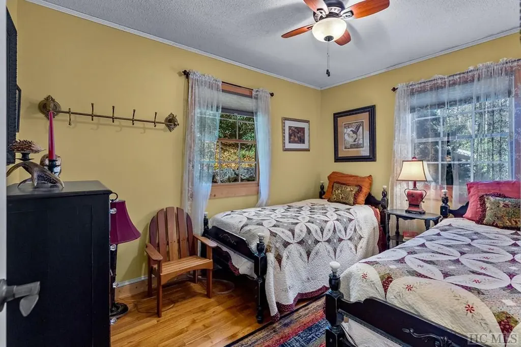 185 Wahoo Trail Highlands NC 28741