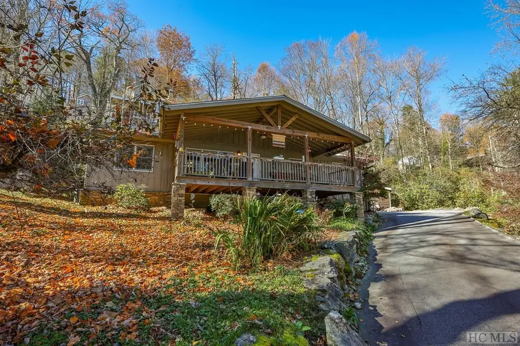 185 Wahoo Trail Highlands NC 28741