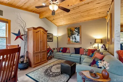 185 Wahoo Trail Highlands NC 28741