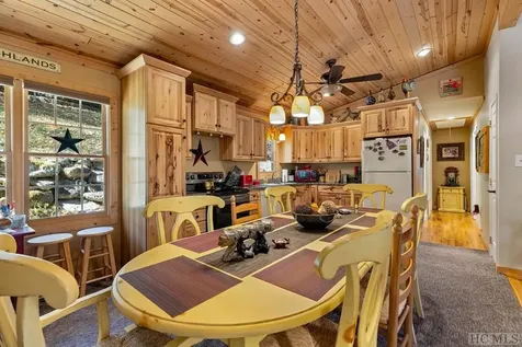 185 Wahoo Trail Highlands NC 28741