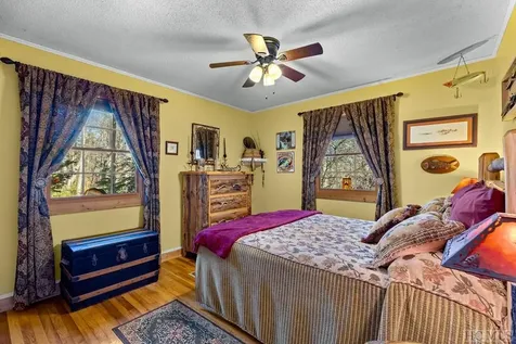 185 Wahoo Trail Highlands NC 28741