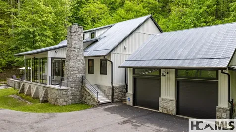 67 Chimney Overlook Drive Scaly Mountain NC 28775