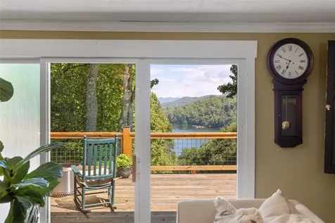 9 Leaf Gazer Lane Cullowhee NC 28723