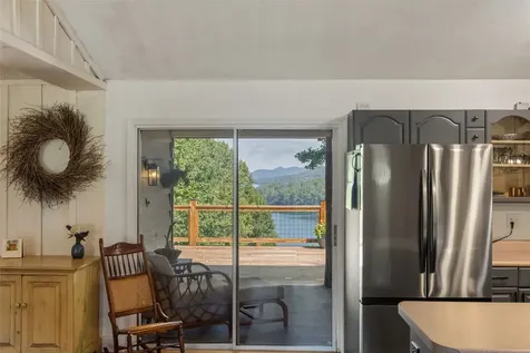 9 Leaf Gazer Lane Cullowhee NC 28723