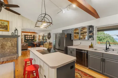 9 Leaf Gazer Lane Cullowhee NC 28723