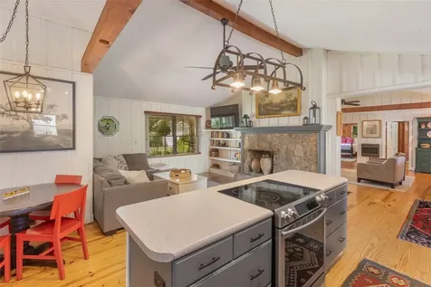 9 Leaf Gazer Lane Cullowhee NC 28723