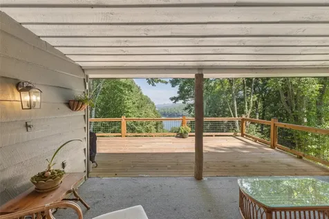 9 Leaf Gazer Lane Cullowhee NC 28723