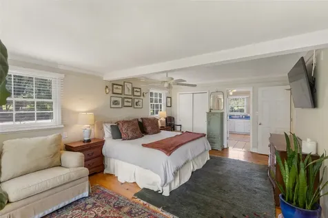 9 Leaf Gazer Lane Cullowhee NC 28723