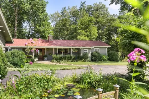 9 Leaf Gazer Lane Cullowhee NC 28723