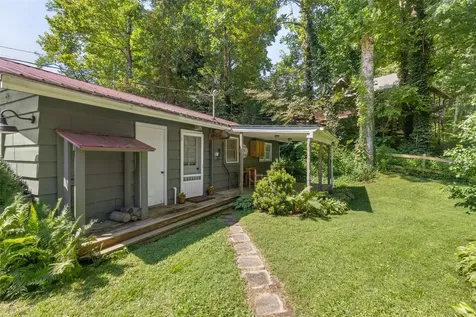 9 Leaf Gazer Lane Cullowhee NC 28723