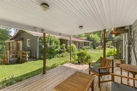 9 Leaf Gazer Lane Cullowhee NC 28723