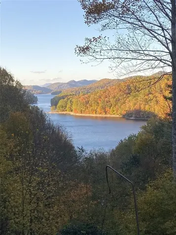 9 Leaf Gazer Lane Cullowhee NC 28723