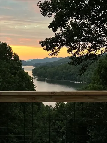 9 Leaf Gazer Lane Cullowhee NC 28723