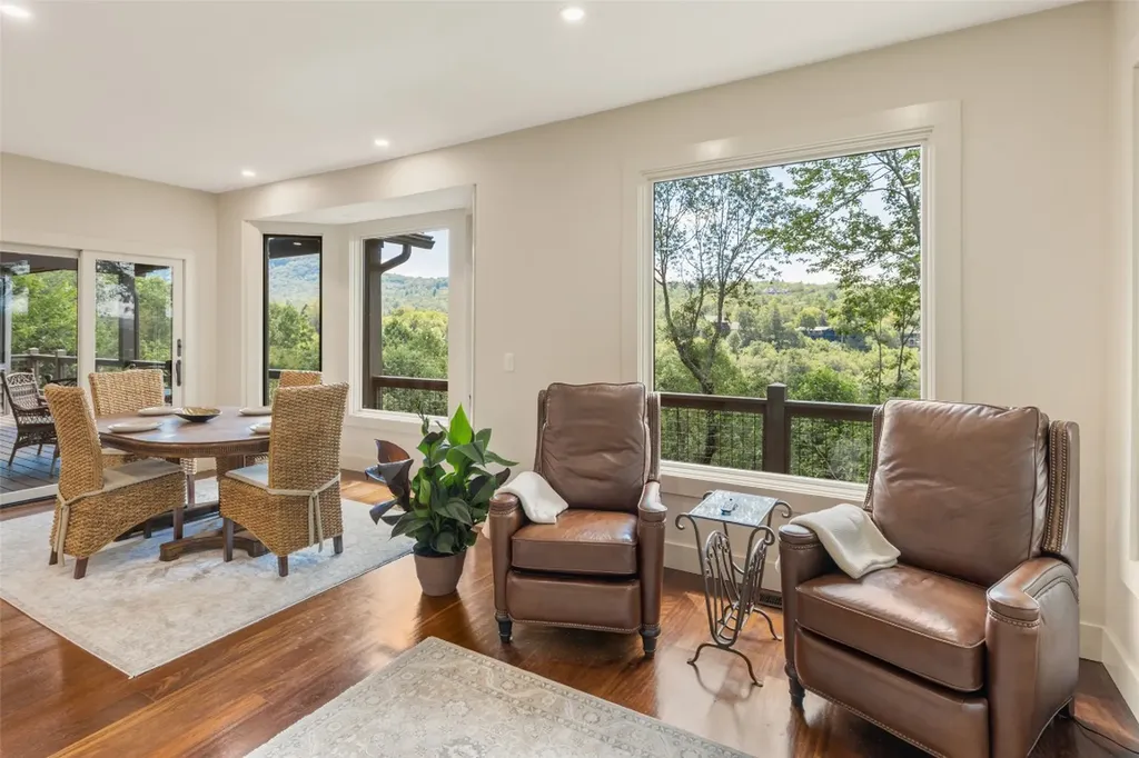 451 Country Club Drive Highlands NC 28741