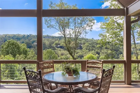 451 Country Club Drive Highlands NC 28741