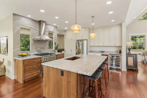 451 Country Club Drive Highlands NC 28741