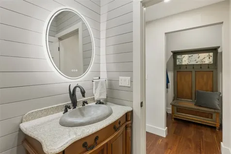 451 Country Club Drive Highlands NC 28741