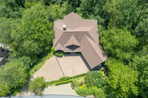 451 Country Club Drive Highlands NC 28741