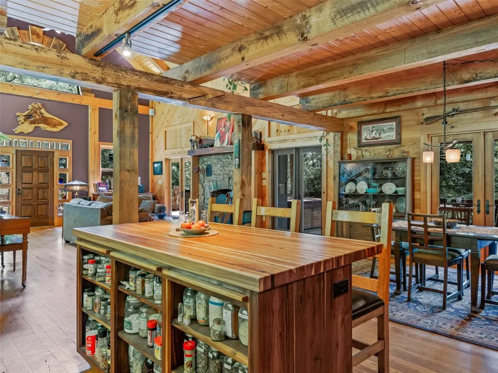 415 Shady Grove Road Tuckasegee NC 28783