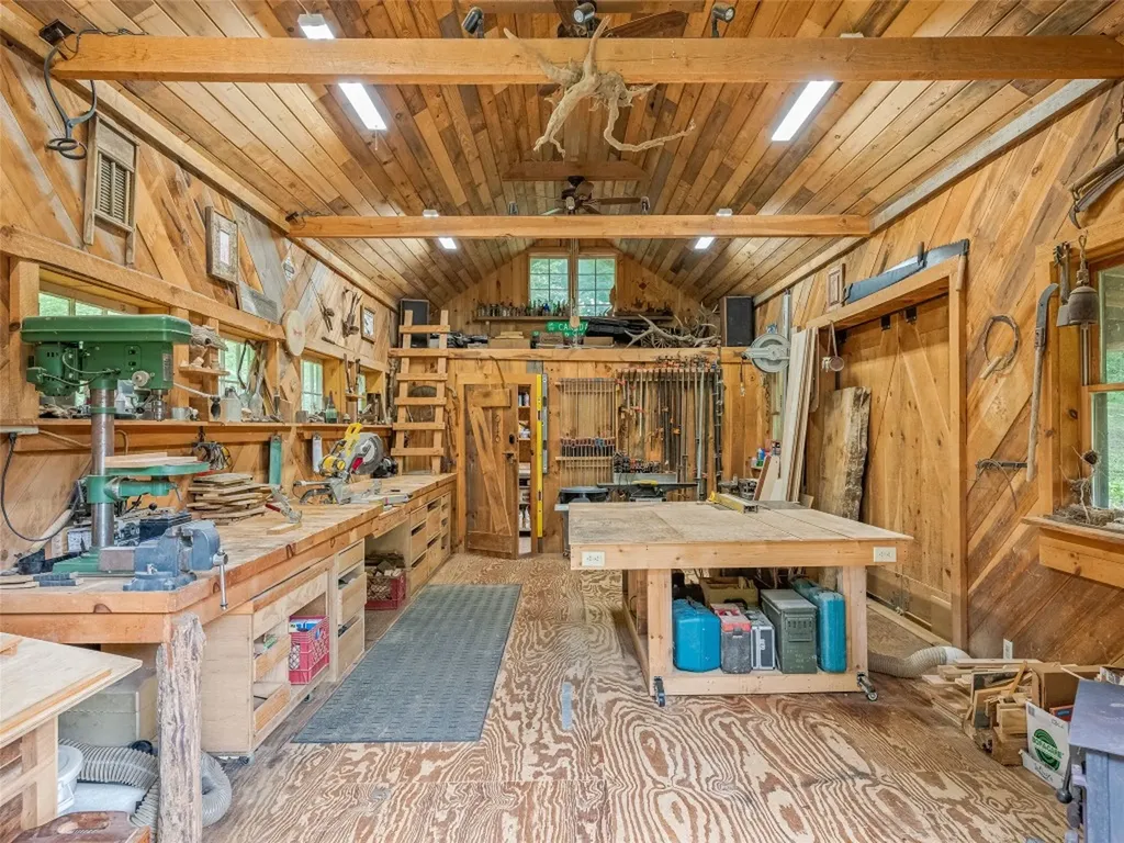 415 Shady Grove Road Tuckasegee NC 28783