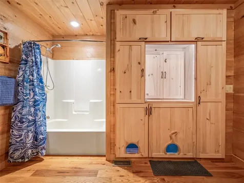 415 Shady Grove Road Tuckasegee NC 28783