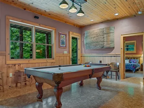 415 Shady Grove Road Tuckasegee NC 28783