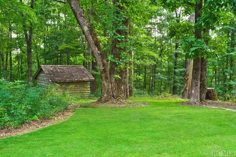 451 Buck Knob Road Scaly Mountain NC 28775