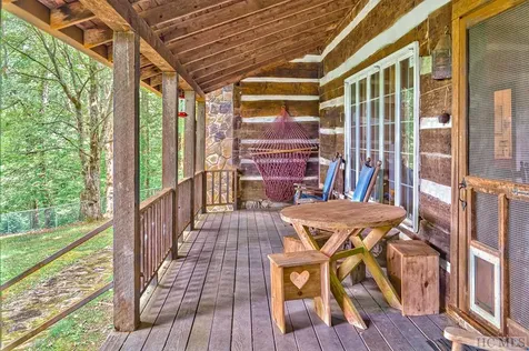 451 Buck Knob Road Scaly Mountain NC 28775