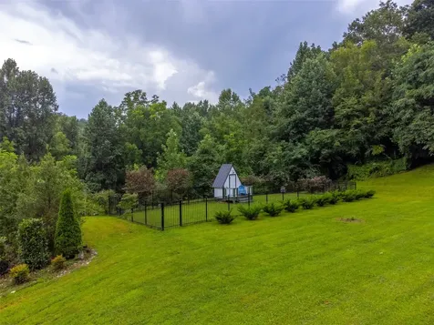 770 Discovery Place Sylva NC 28779