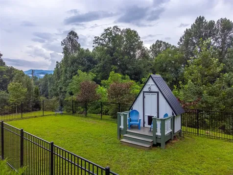 770 Discovery Place Sylva NC 28779