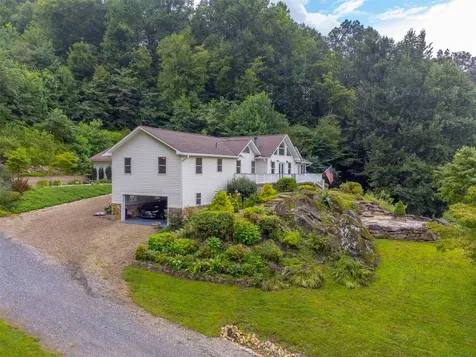 770 Discovery Place Sylva NC 28779
