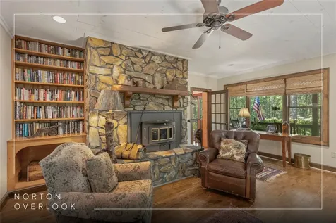 591 Squirrel Hunting Road Cullowhee NC 28723