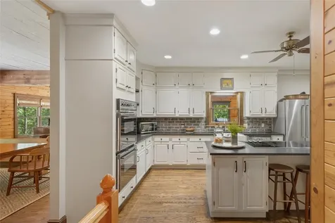 591 Squirrel Hunting Road Cullowhee NC 28723