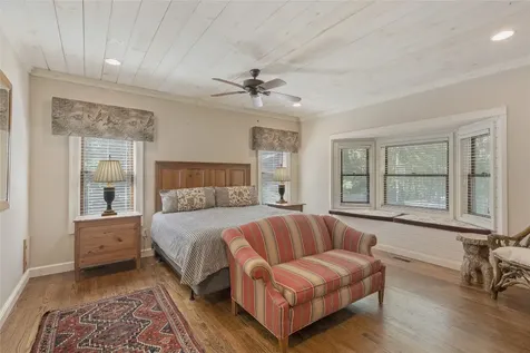 591 Squirrel Hunting Road Cullowhee NC 28723