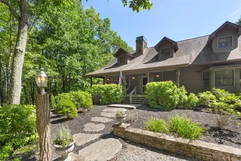 591 Squirrel Hunting Road Cullowhee NC 28723