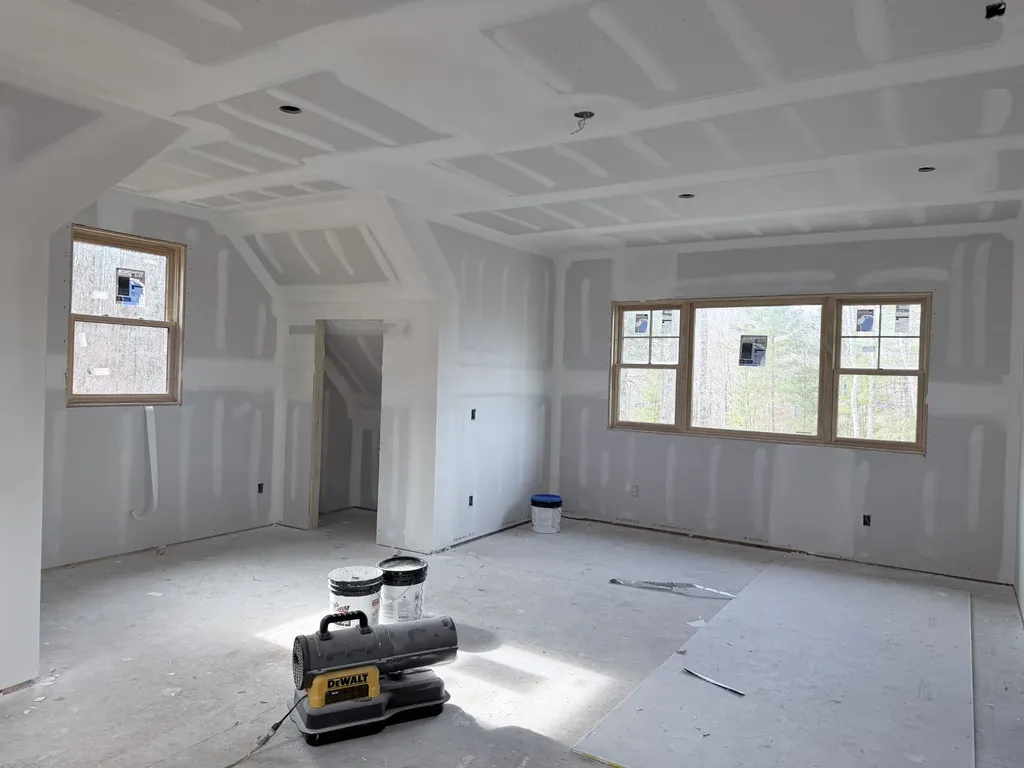 39 New Settlers Way Glenville NC 28736