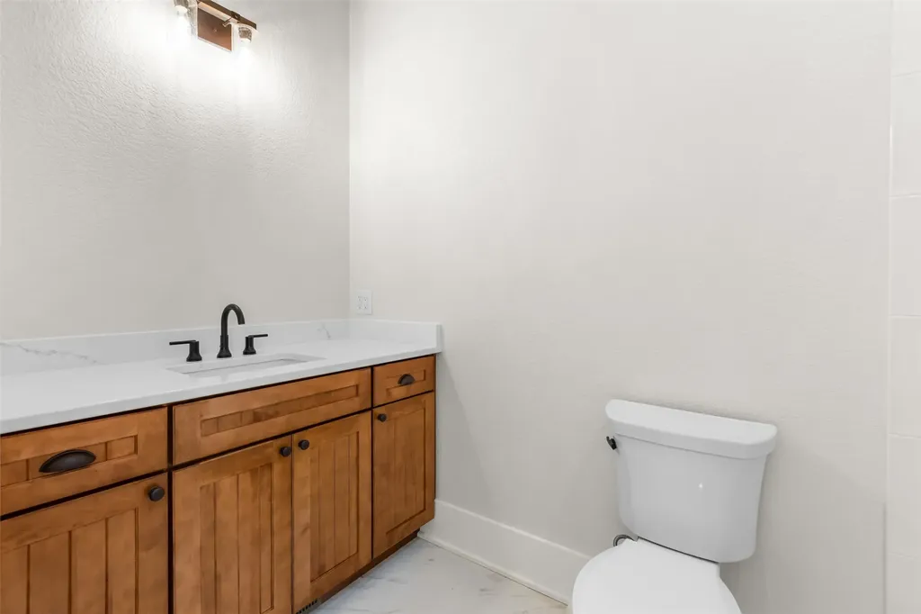 826 New Settlers Way Glenville NC 28736