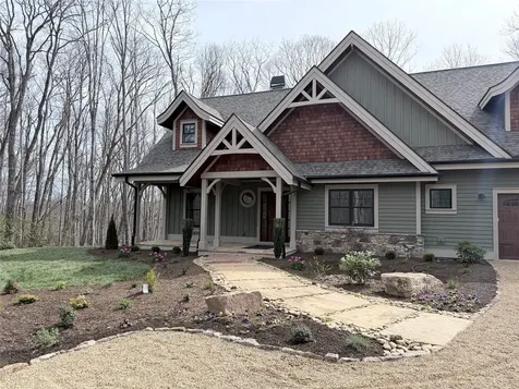 39 New Settlers Way Glenville NC 28736