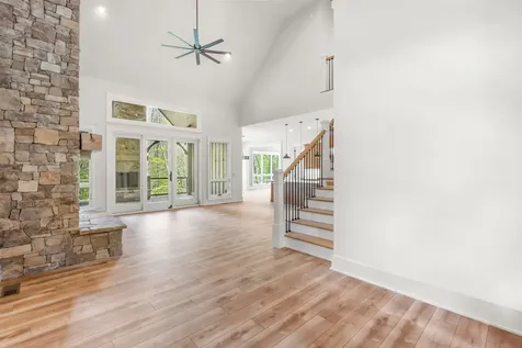 826 New Settlers Way Glenville NC 28736