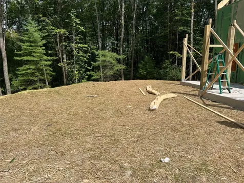 39 New Settlers Way Glenville NC 28736