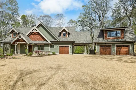 826 New Settlers Way Glenville NC 28736