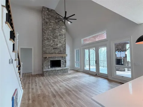 39 New Settlers Way Glenville NC 28736