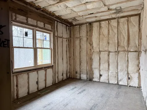 39 New Settlers Way Glenville NC 28736