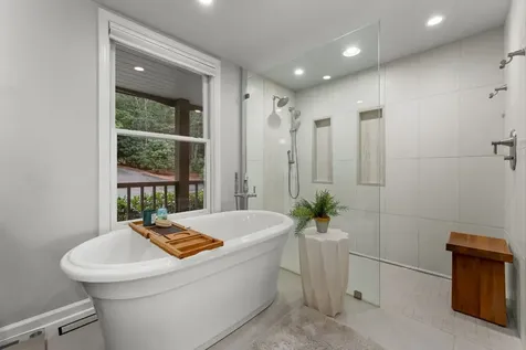 1031 W Rochester Drive Cashiers NC 28717