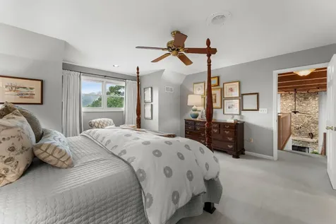 1031 W Rochester Drive Cashiers NC 28717